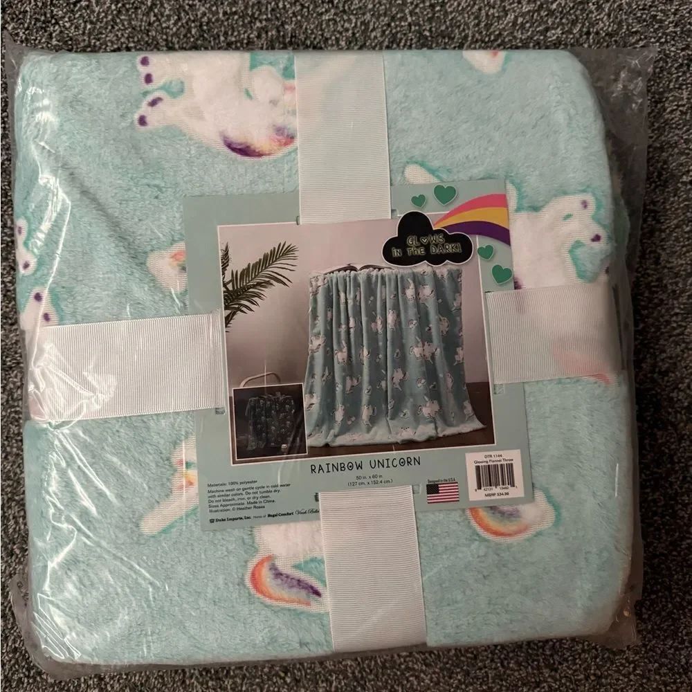 Rainbow Unicorn Sherpa Glow in the Dark Throw Blanket Kids Fantasy Warm Cover